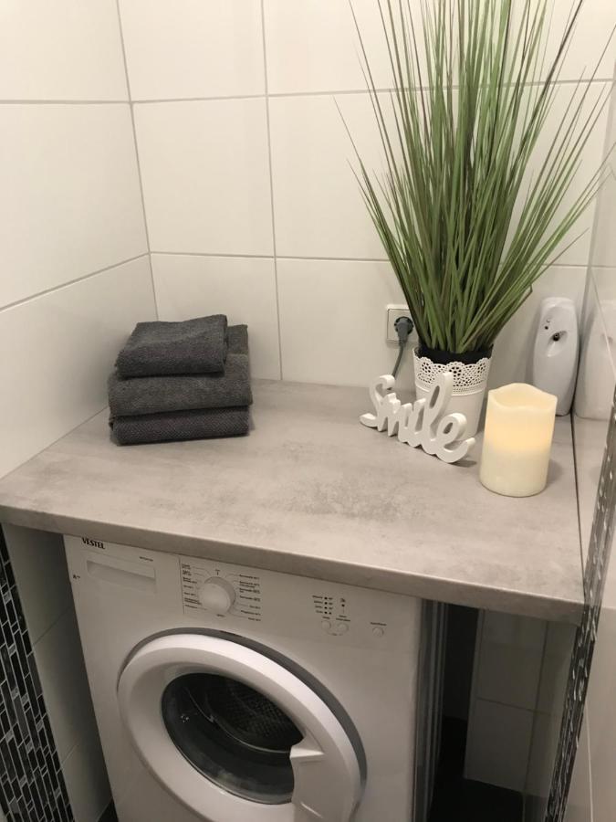 Ferienwohnung Viktoria Gotha Bagian luar foto