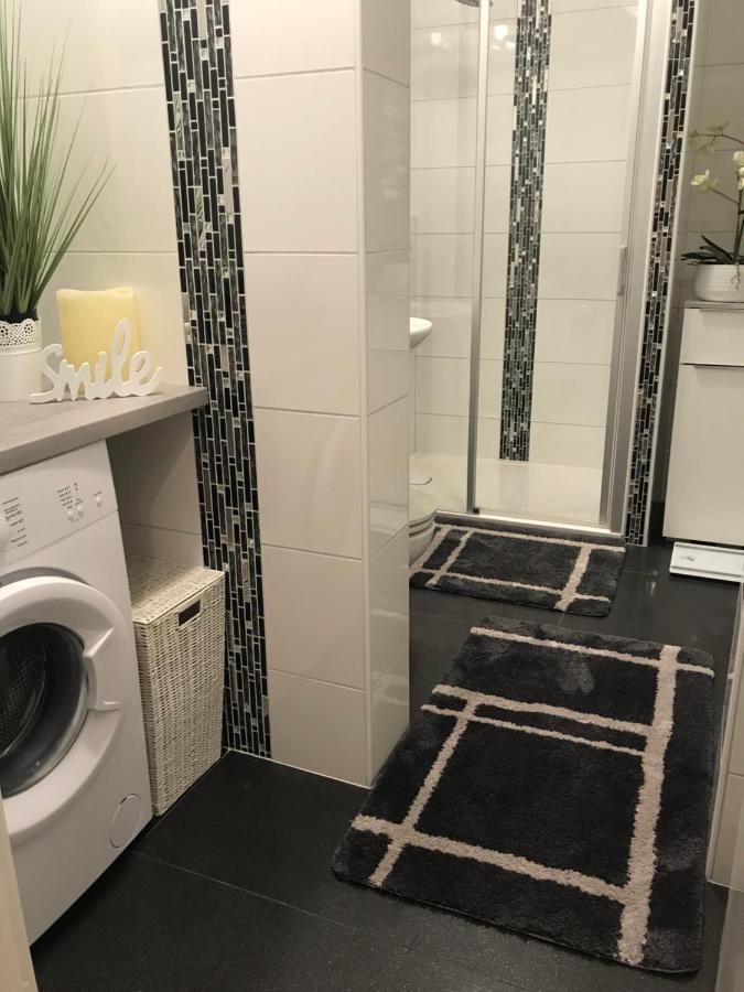 Ferienwohnung Viktoria Gotha Bagian luar foto