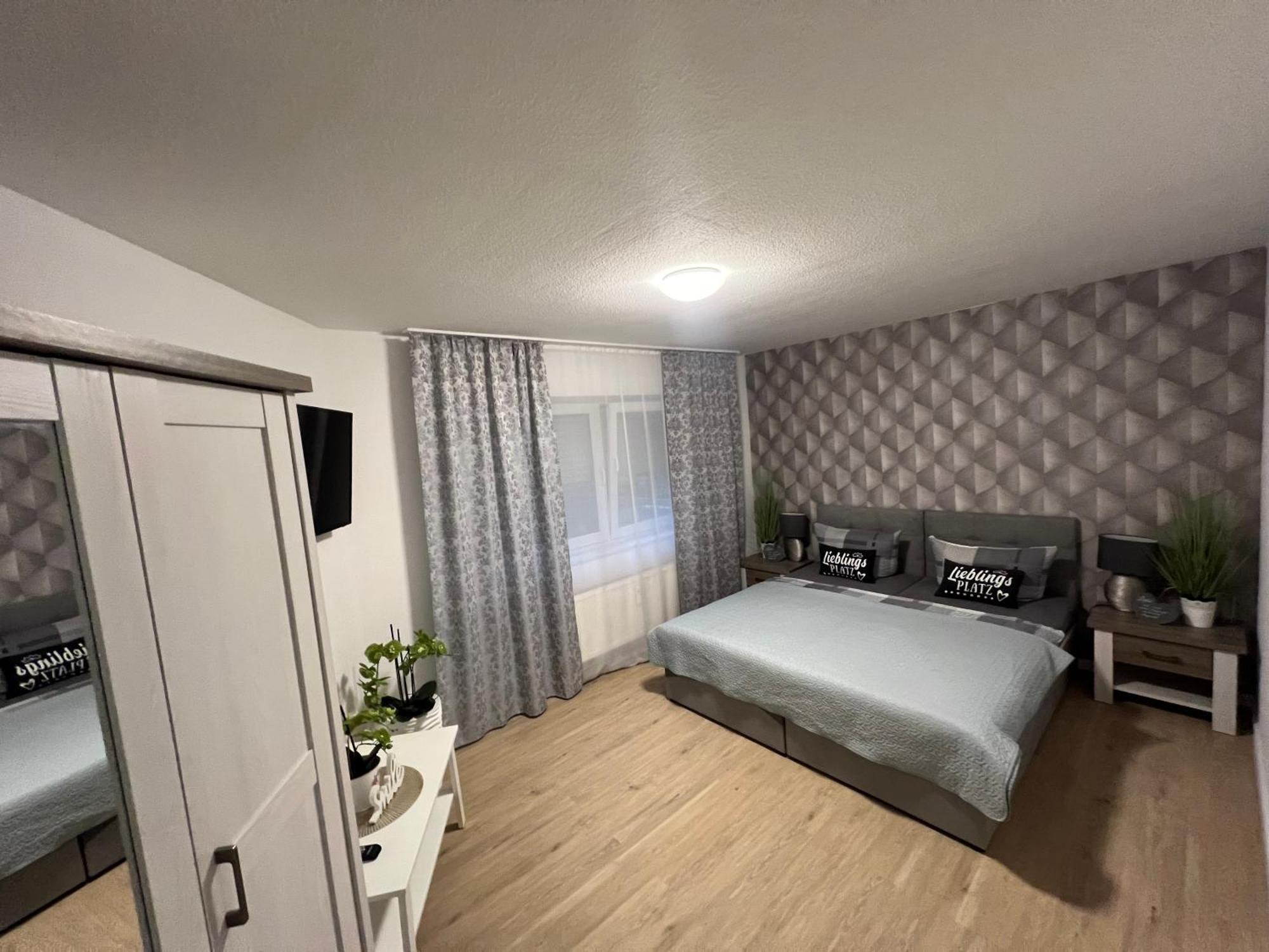 Ferienwohnung Viktoria Gotha Bagian luar foto
