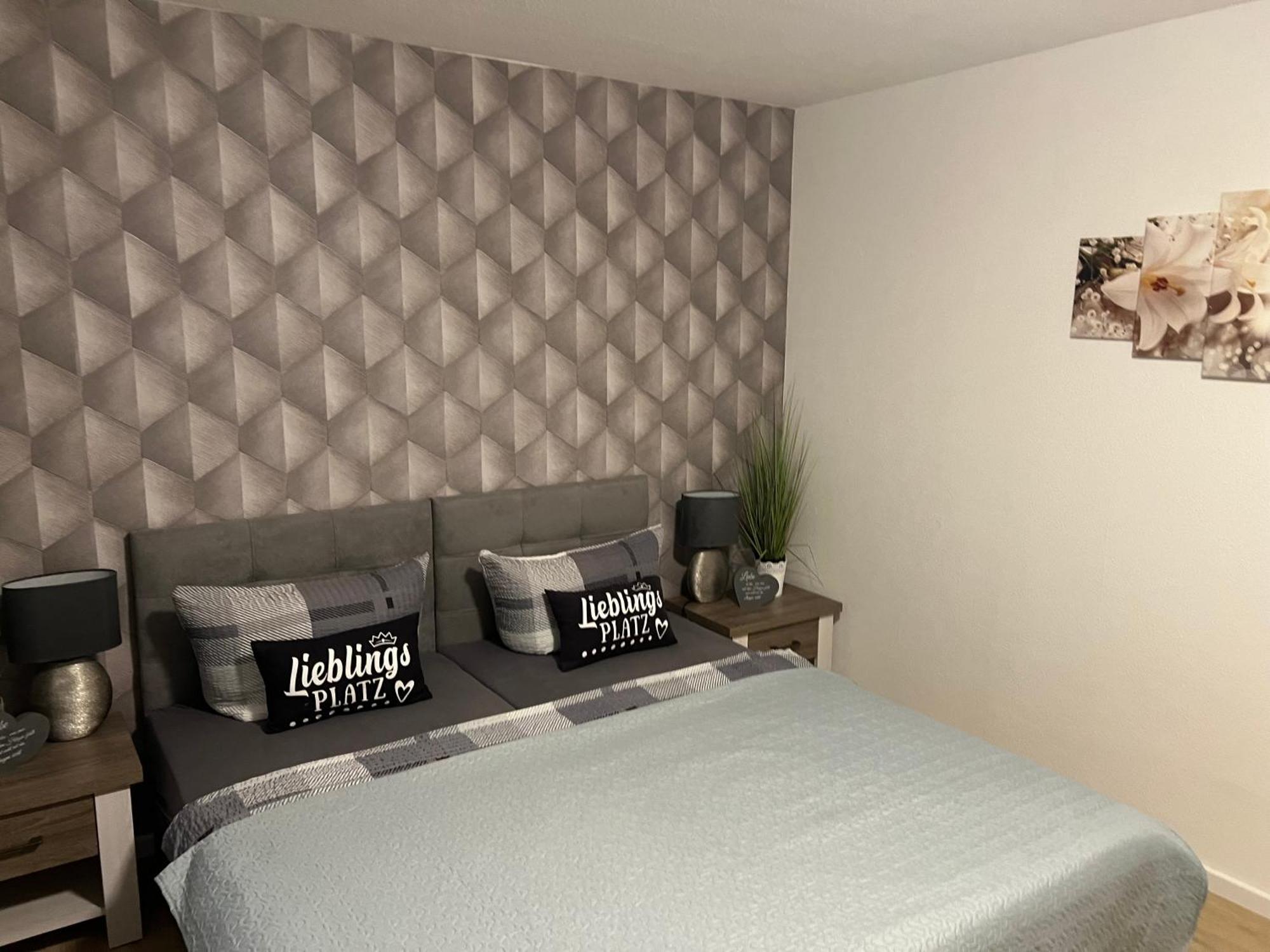 Ferienwohnung Viktoria Gotha Bagian luar foto