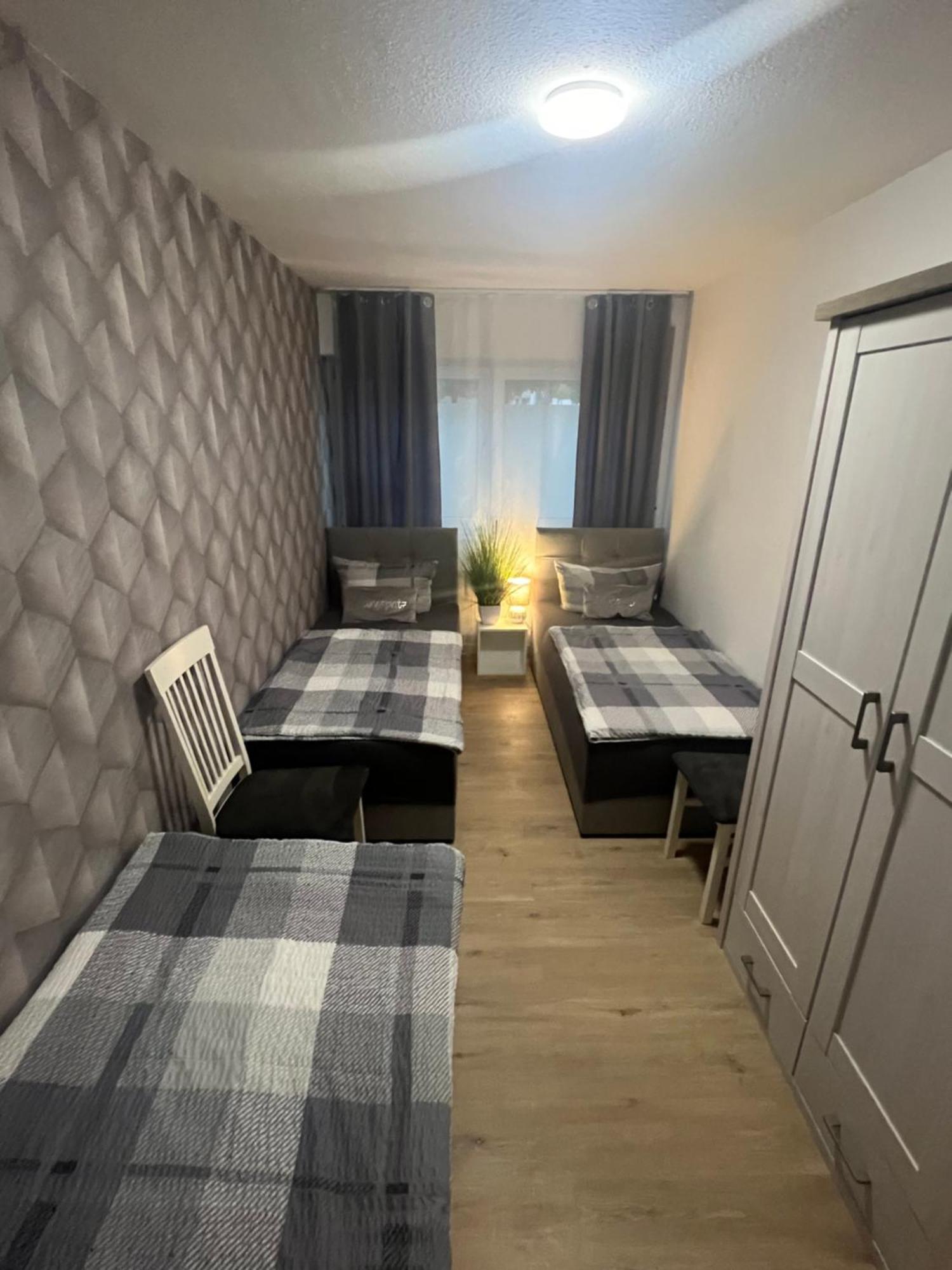 Ferienwohnung Viktoria Gotha Bagian luar foto
