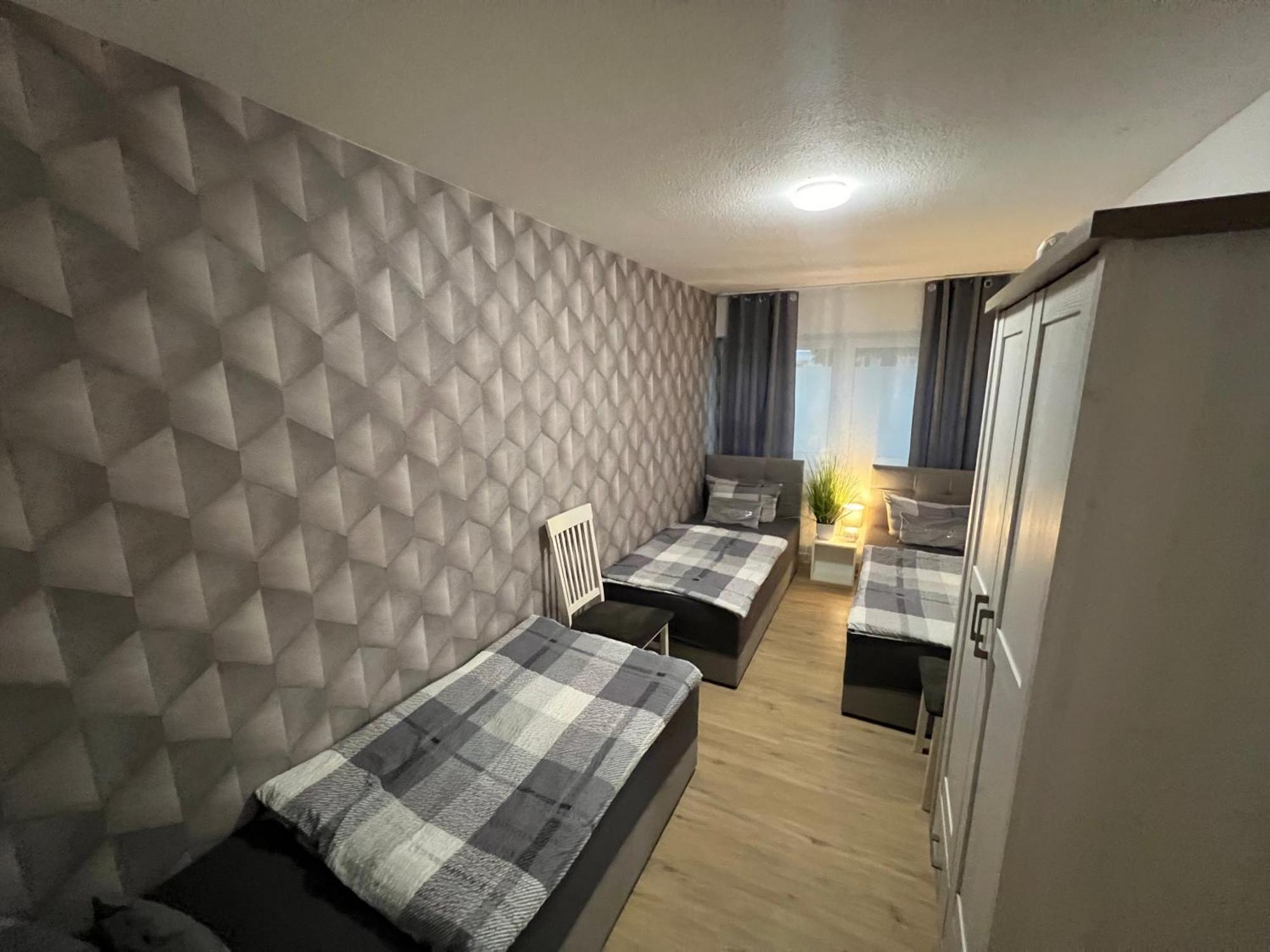 Ferienwohnung Viktoria Gotha Bagian luar foto